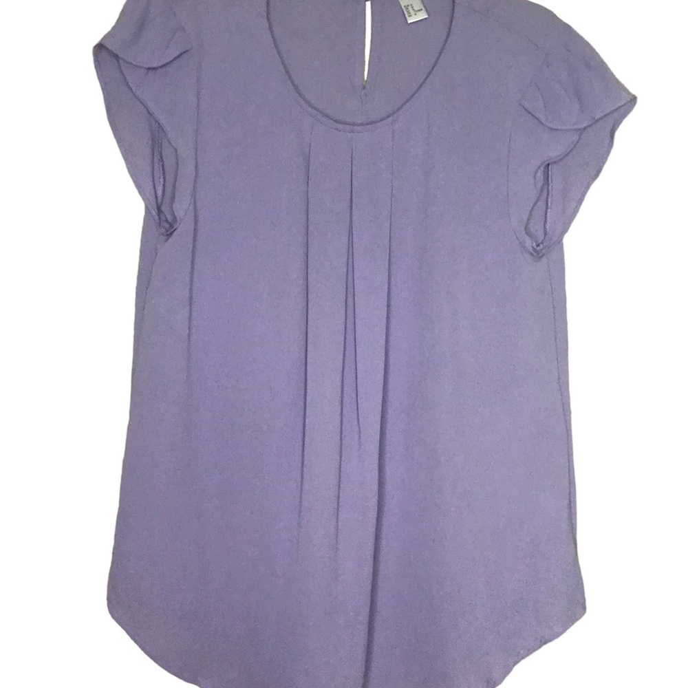 NWOT Cap Sleeve Soft Crepe Top